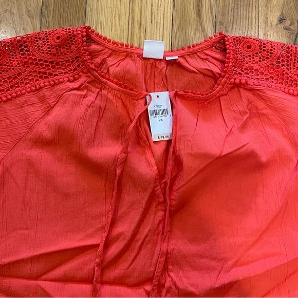 NWT GAP coral cap sleeve top with crochet-like design at shoulders - Picture 3 of 4
